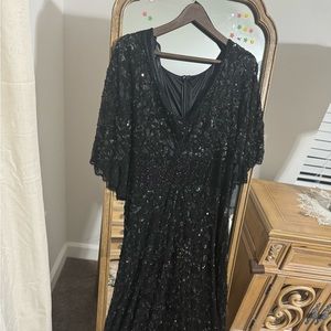 Mac Duggel sequenced, maxi dress Size 16